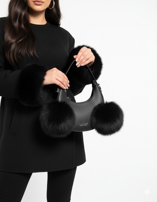 Premium Leather Carryall Bag – Sleek & Spacious