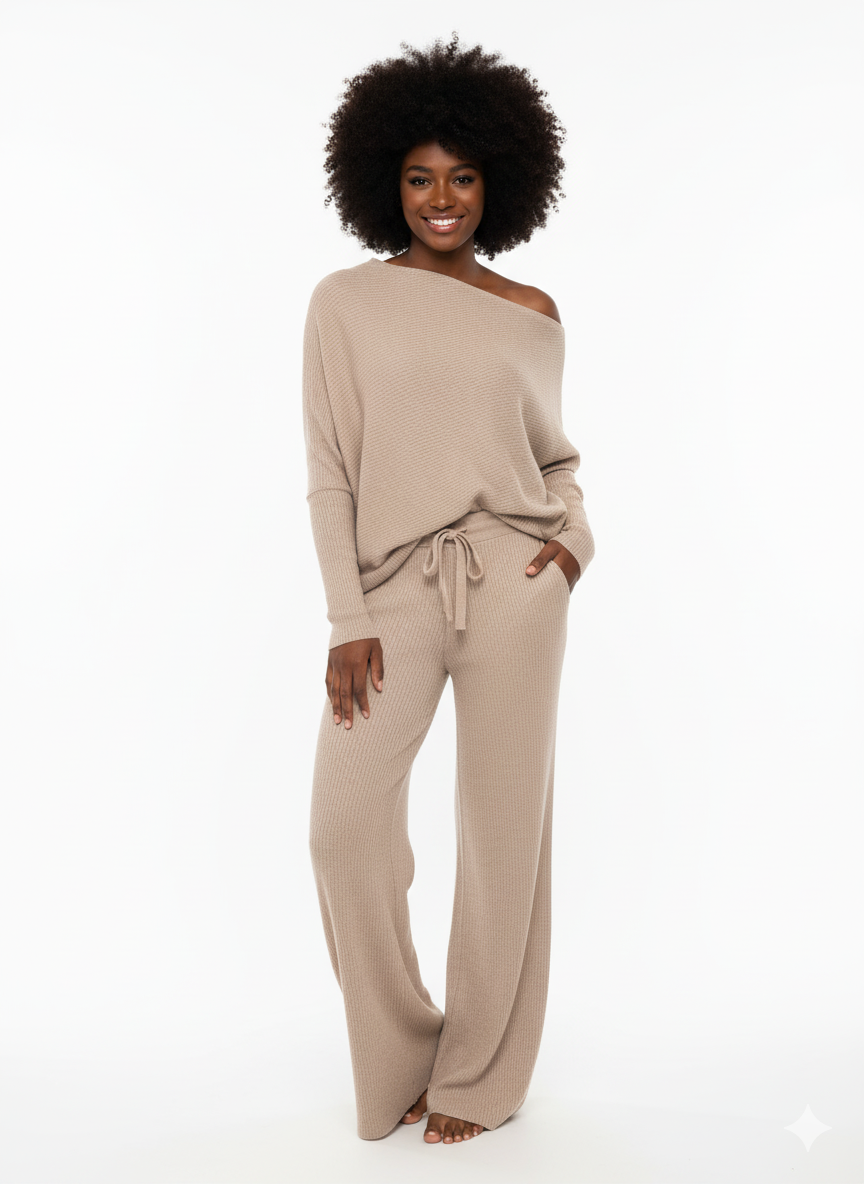 Off-Shoulder Knit Set – Stylish Comfort