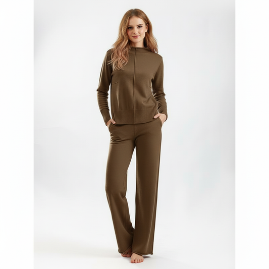 The Knit Set – Refined Ease for the Cooler Season